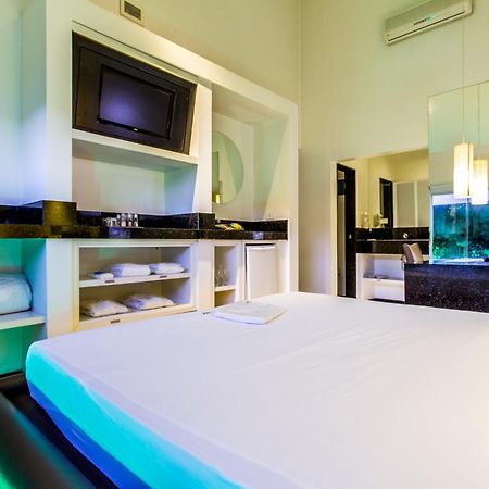 לונדרינה Motel Platinum מראה חיצוני תמונה