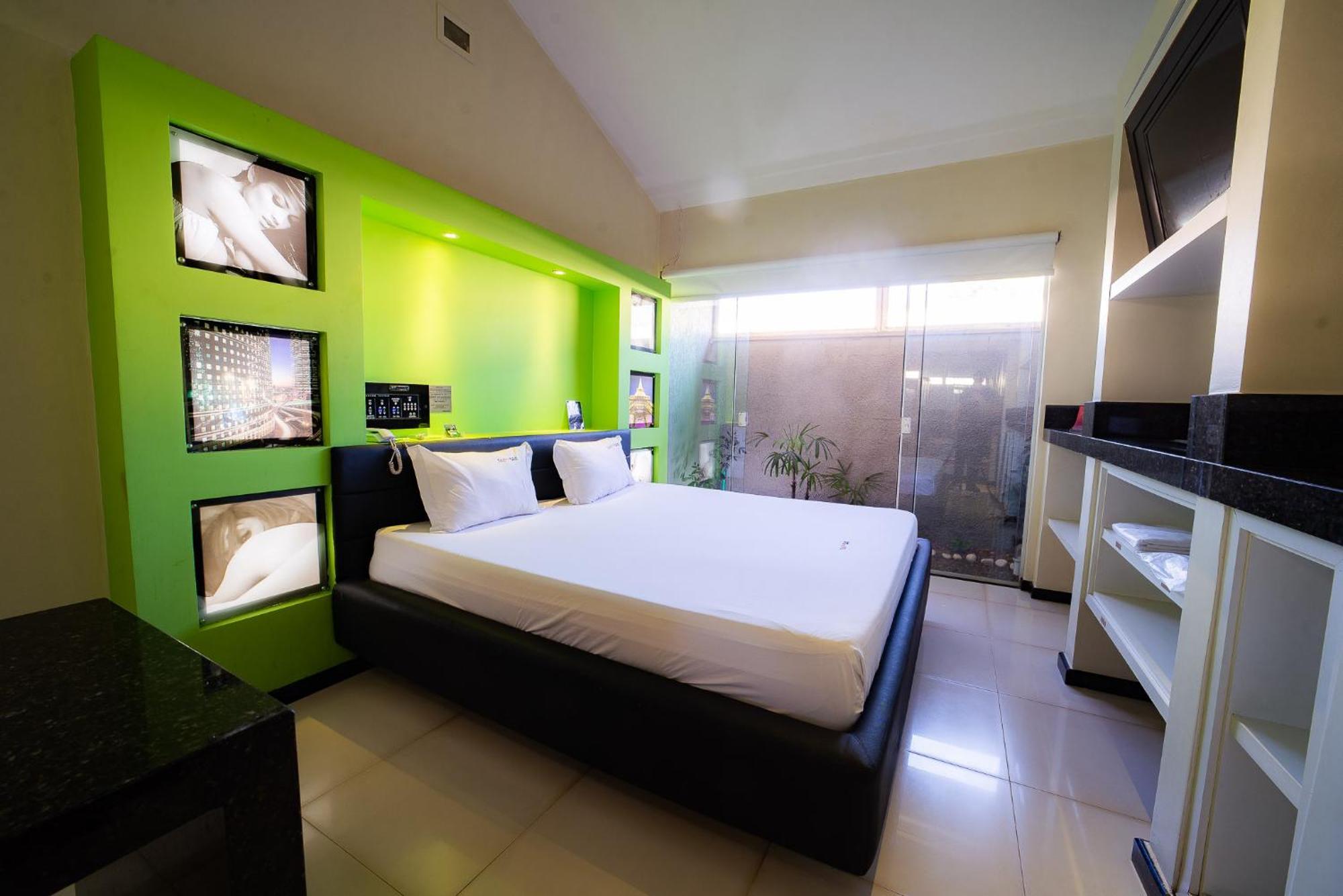 לונדרינה Motel Platinum מראה חיצוני תמונה
